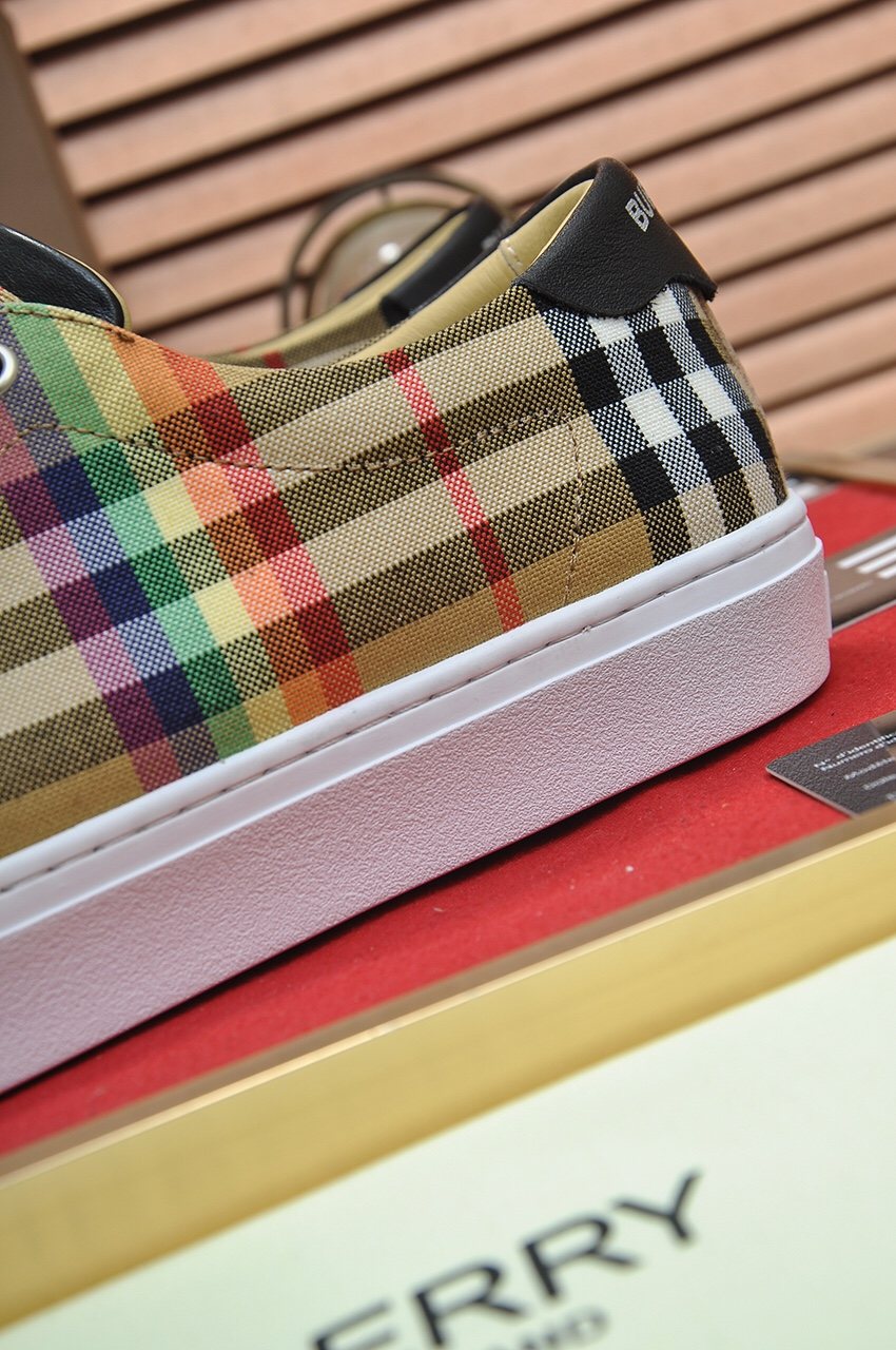 Burberry Beige Check Low-Top Sneakers - Beige Check-Pattern Upper